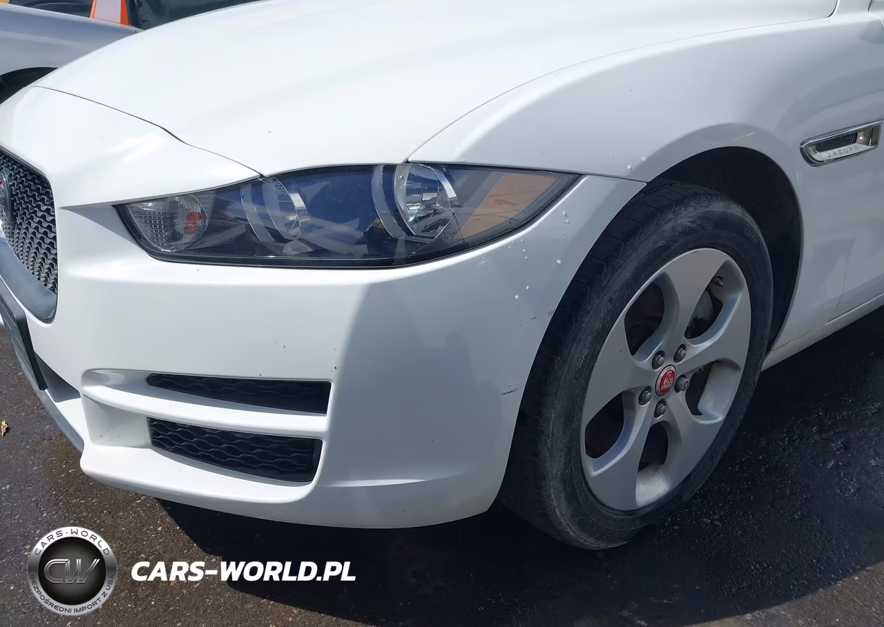 2017 Jaguar Xe 25T VIN:SAJAR4BG3HA965079 - 6