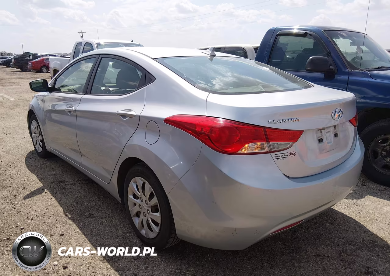 2012 Hyundai Elantra Gls VIN:5NPDH4AEXCH111836 - 3