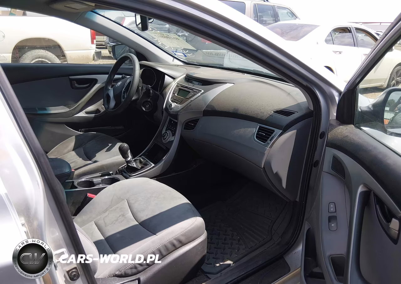 2012 Hyundai Elantra Gls VIN:5NPDH4AEXCH111836 - 5
