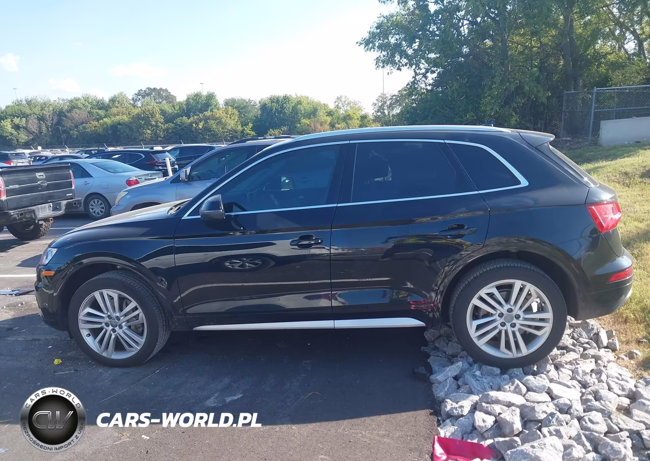 2019 Audi Q5 45 Premium VIN:WA1BNAFYXK2137753 - 14