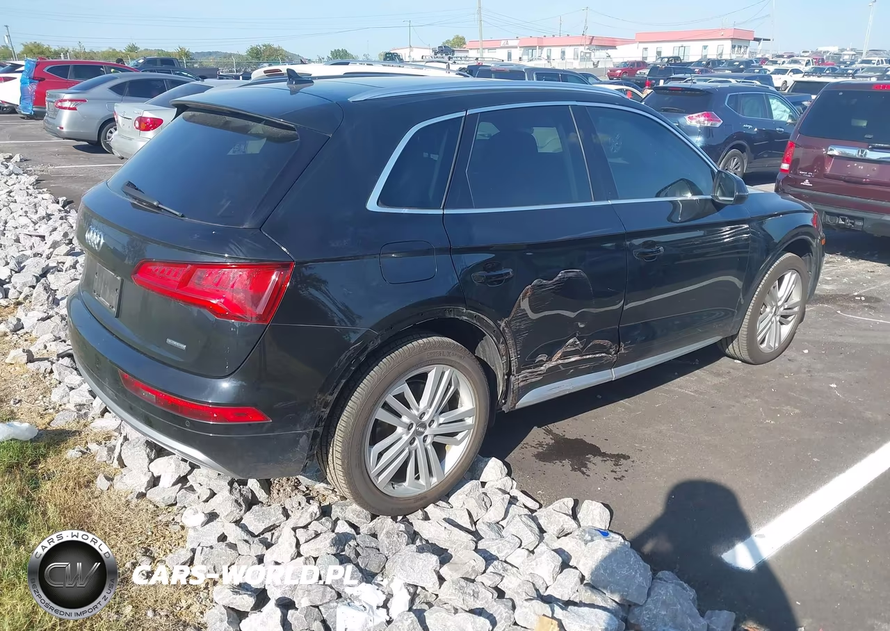2019 Audi Q5 45 Premium VIN:WA1BNAFYXK2137753 - 4