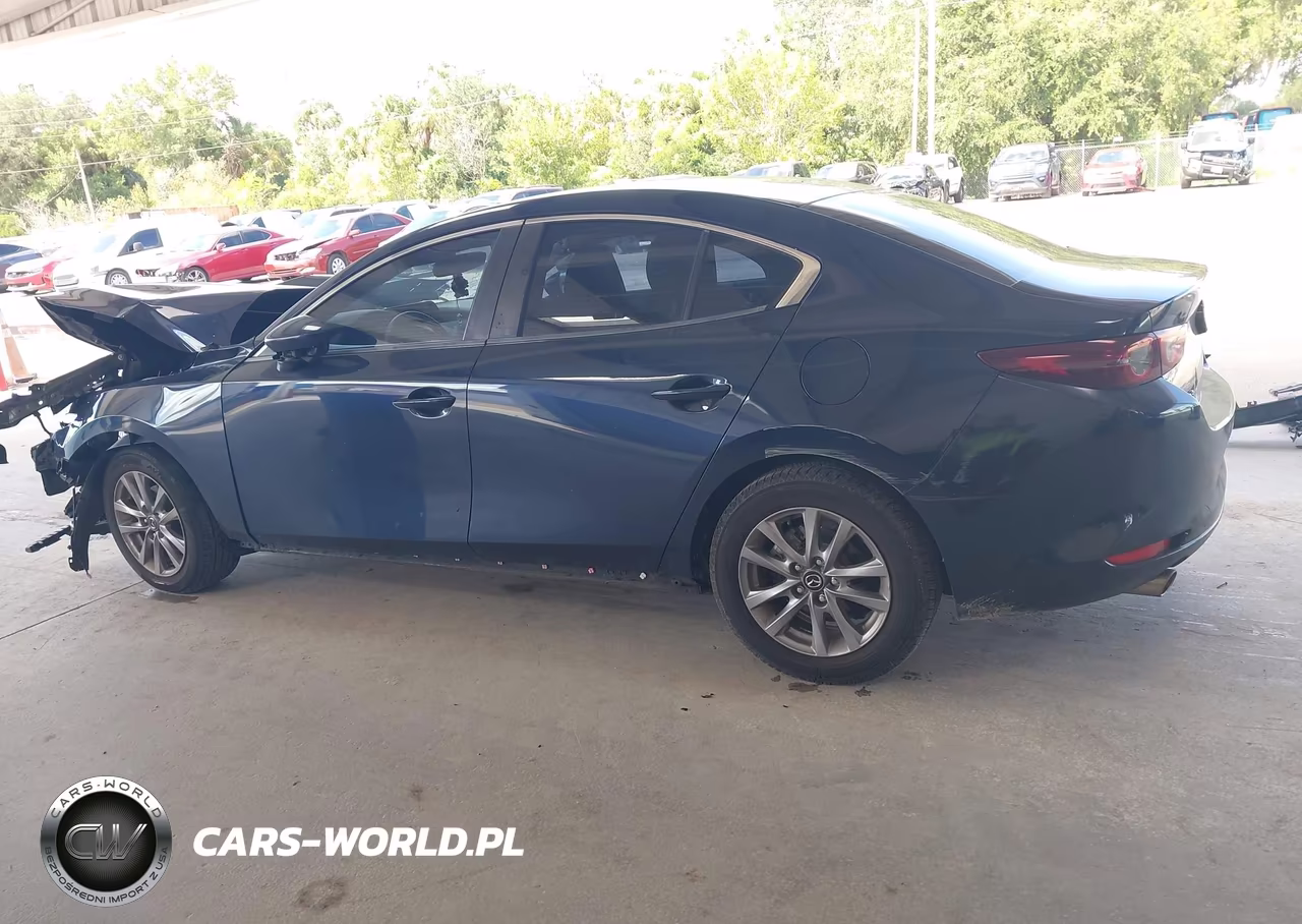 2021 Mazda Mazda3 2.5 S VIN:JM1BPAAL3M1342741 - 15