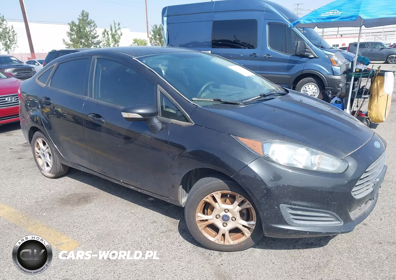 2015 Ford Fiesta Se VIN:3FADP4BJ0FM105224 - 1