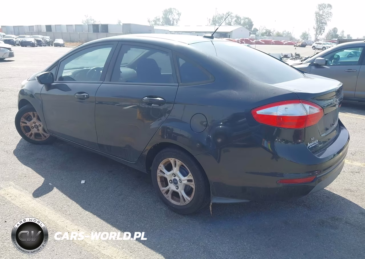 2015 Ford Fiesta Se VIN:3FADP4BJ0FM105224 - 3
