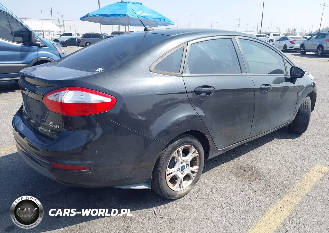 2015 Ford Fiesta Se VIN:3FADP4BJ0FM105224 - 4
