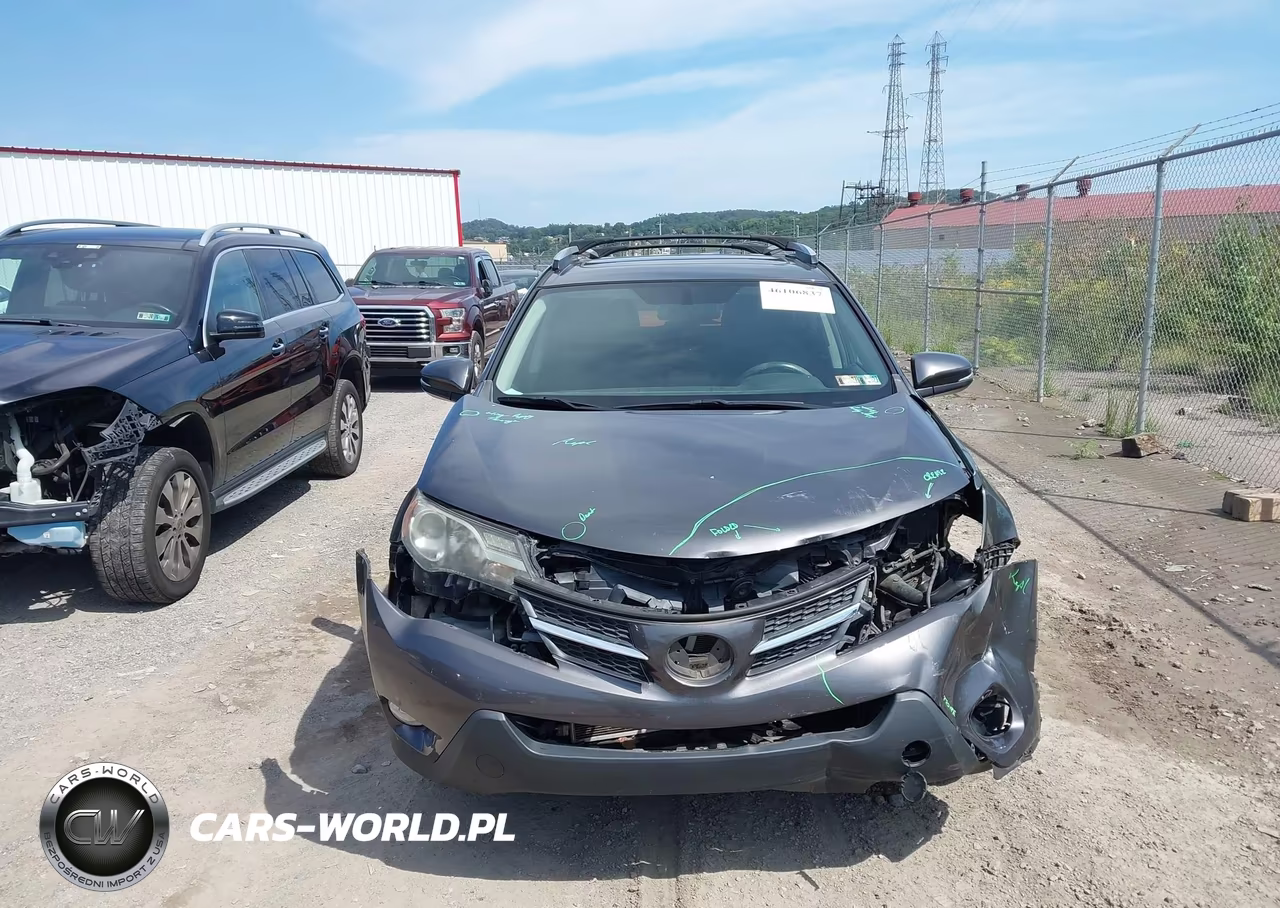 2015 Toyota Rav4 Xle VIN:2T3RFREV3FW258189 - 12
