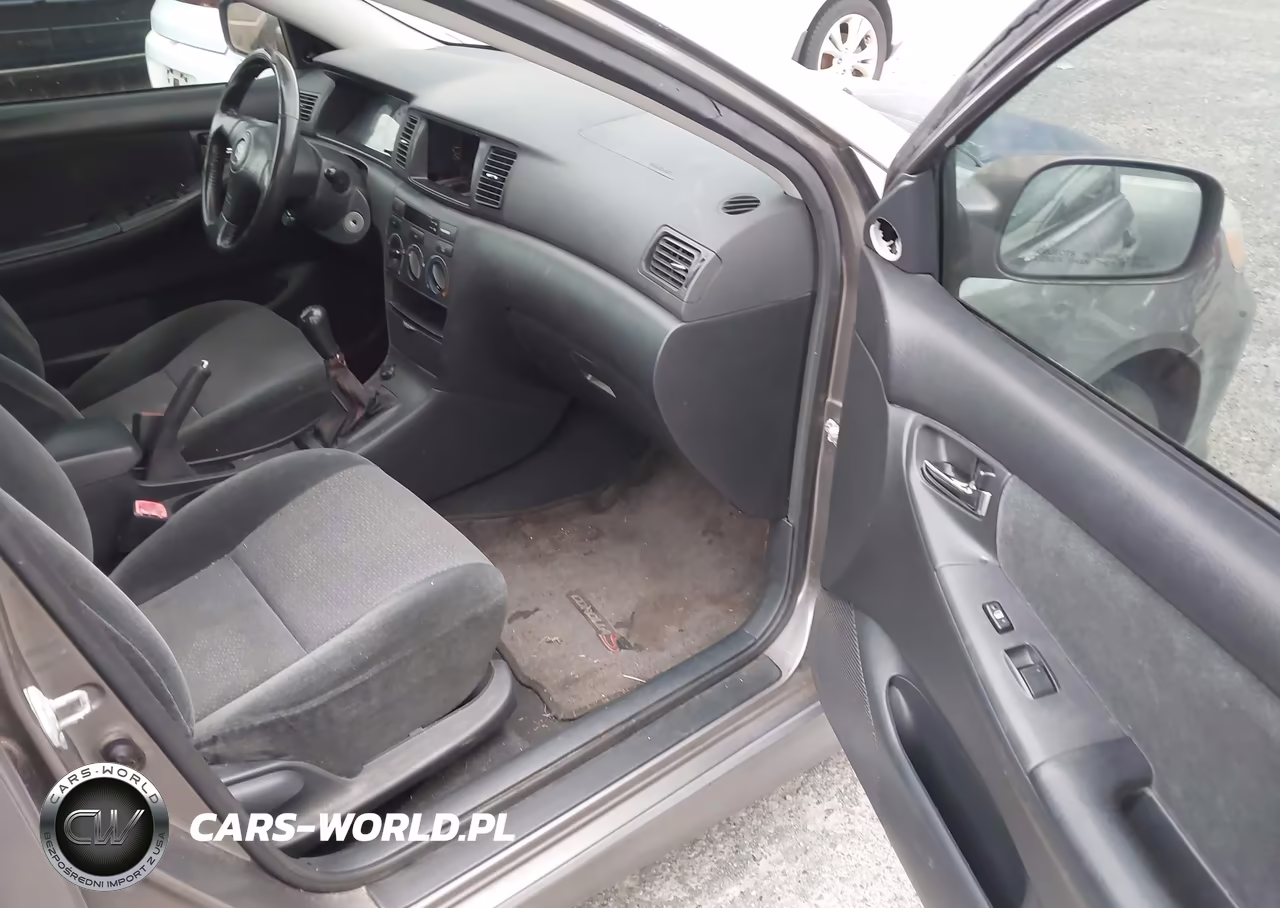 2004 Toyota Corolla S VIN:1NXBR32E44Z335619 - 5