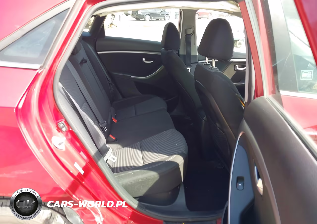 2017 Hyundai Elantra Gt VIN:KMHD35LH9HU349956 - 8
