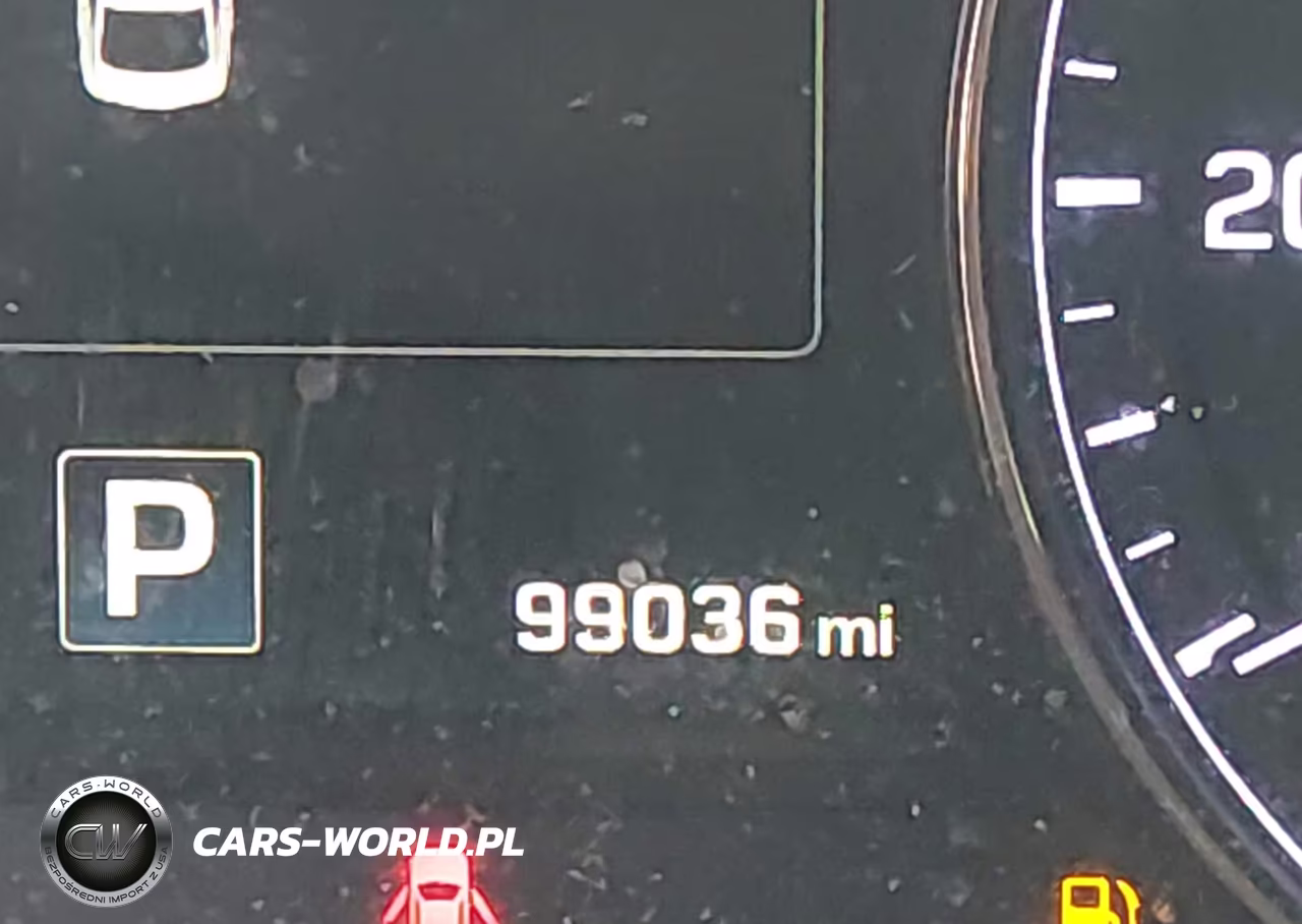 2015 Hyundai Genesis 3.8 VIN:KMHGN4JEXFU100136 - 15