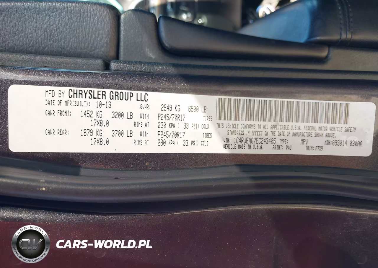 2014 Jeep Grand Cherokee Laredo VIN:1C4RJEAG7EC243405 - 9