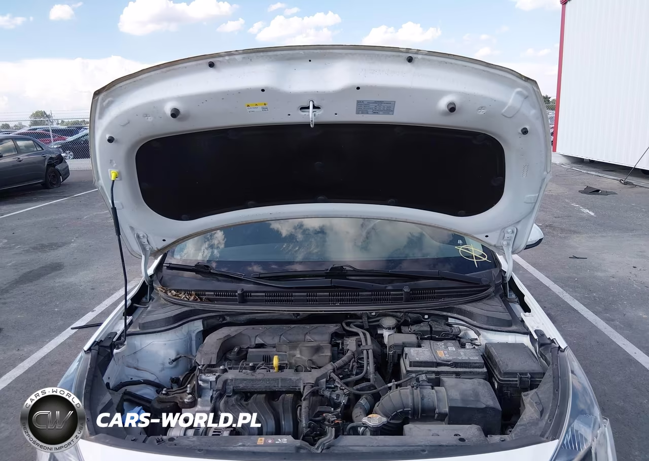 2022 Kia Rio 5-Door S VIN:3KPA25AD3NE481387 - 10