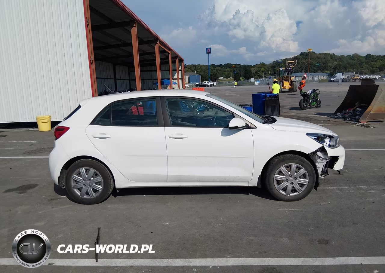 2022 Kia Rio 5-Door S VIN:3KPA25AD3NE481387 - 14