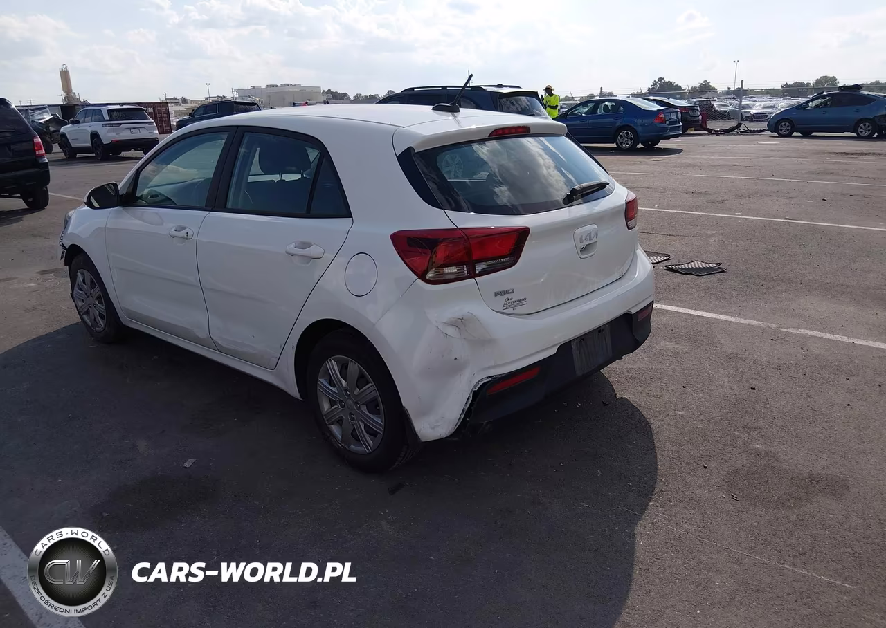 2022 Kia Rio 5-Door S VIN:3KPA25AD3NE481387 - 3