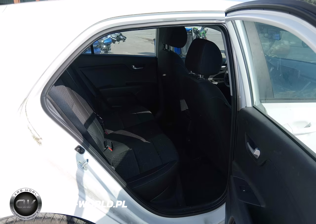2022 Kia Rio 5-Door S VIN:3KPA25AD3NE481387 - 8