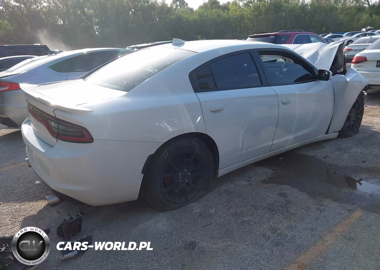 2016 Dodge Charger Sxt VIN:2C3CDXJG9GH180871 - 4