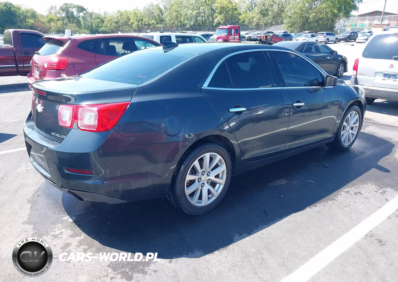 2015 Chevrolet Malibu 1Lz VIN:1G11F5SL3FF171959 - 4
