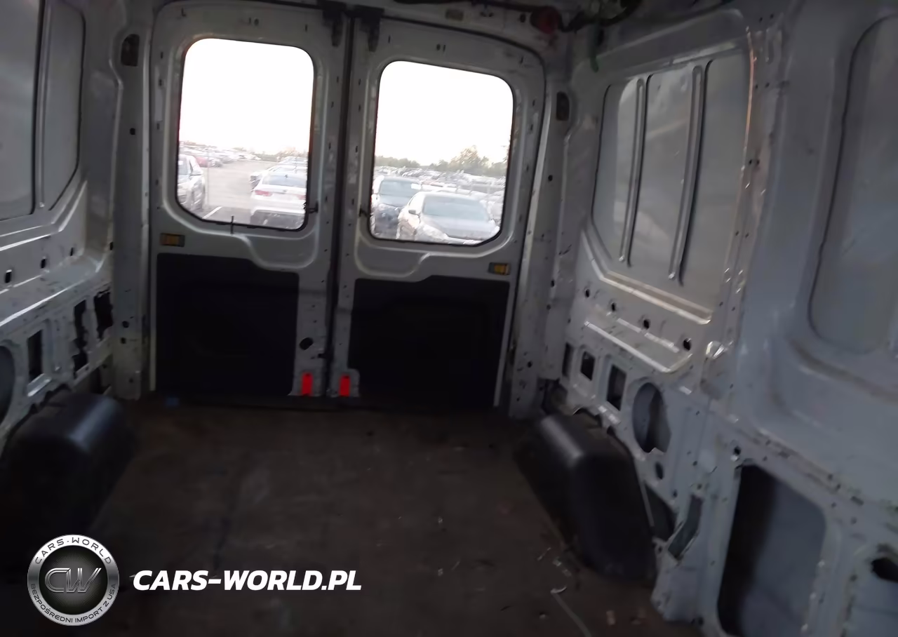 2015 Ford Transit-250 VIN:1FTNR1CG4FKA19643 - 8