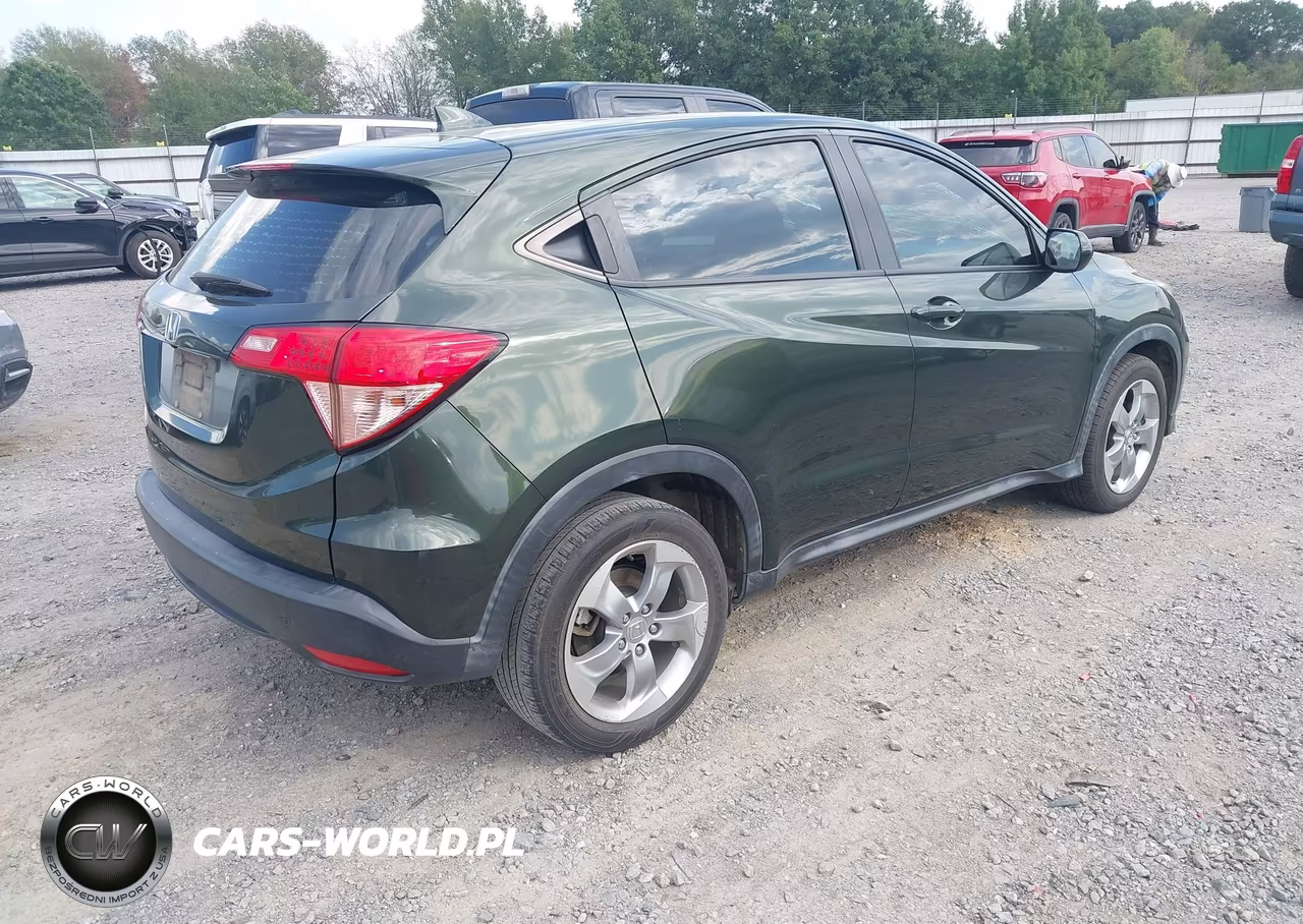 2018 Honda Hr-V Lx VIN:3CZRU5H39JM710420 - 4