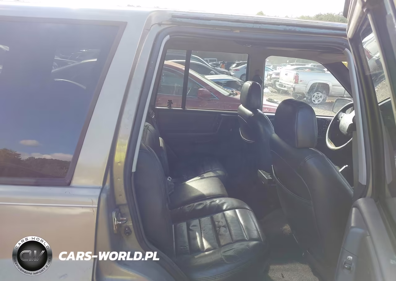 1996 Jeep Grand Cherokee Laredo VIN:1J4FX58S8TC304053 - 8