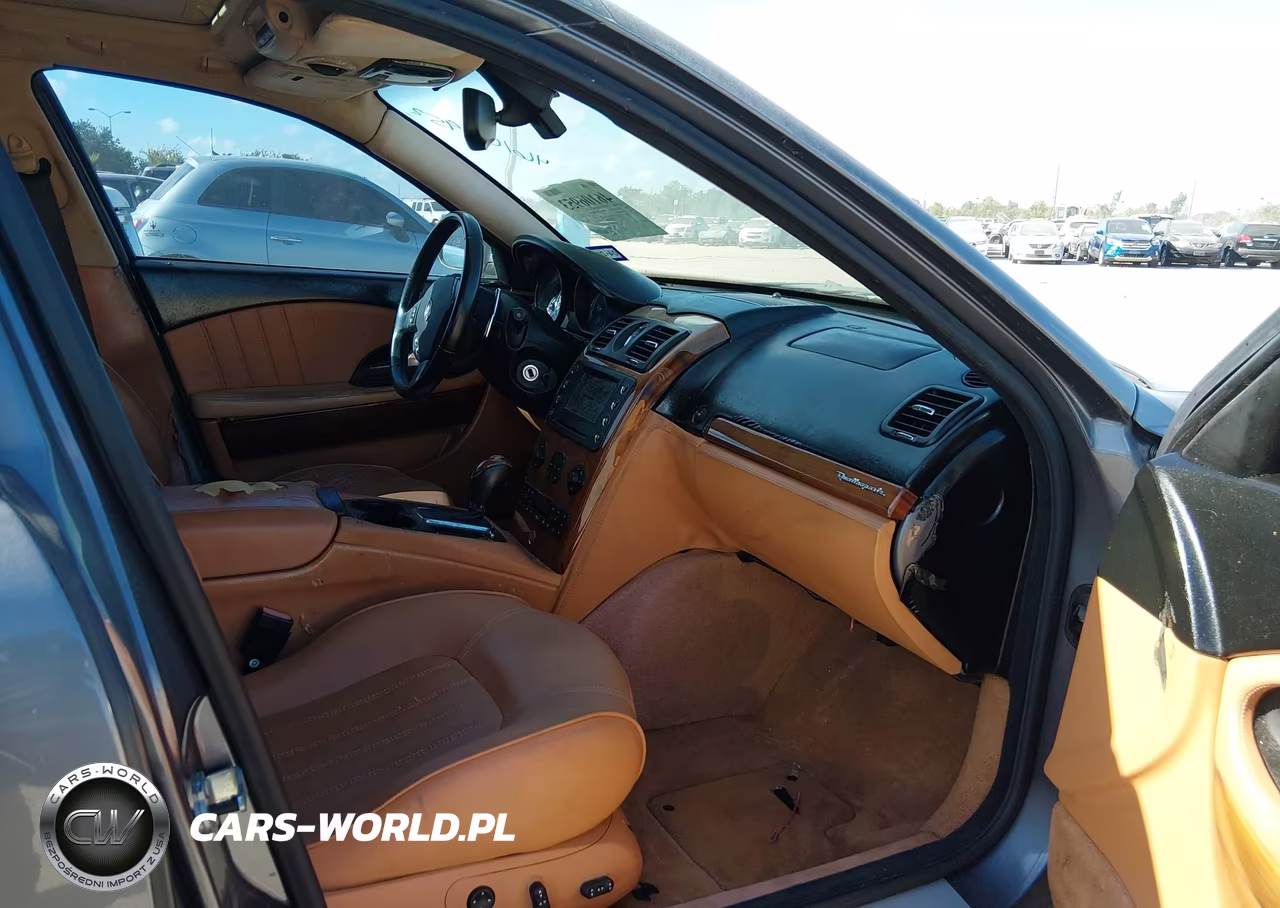 2008 Maserati Quattroporte Base Automatic-Executive Gt Automatic-Sport Gt S Automatic VIN:ZAMFE39A580039165 - 5