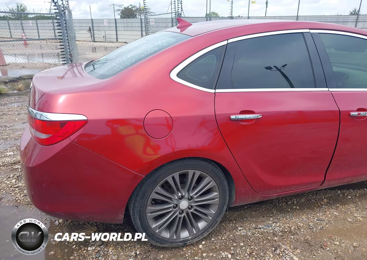 2012 Buick Verano Leather Group VIN:1G4PS5SK0C4137713 - 4