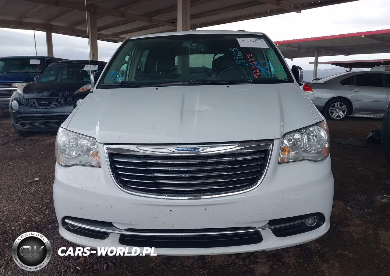 2016 Chrysler Town & Country Touring-L Anniversary Edition VIN:2C4RC1CG0GR189665 - 6