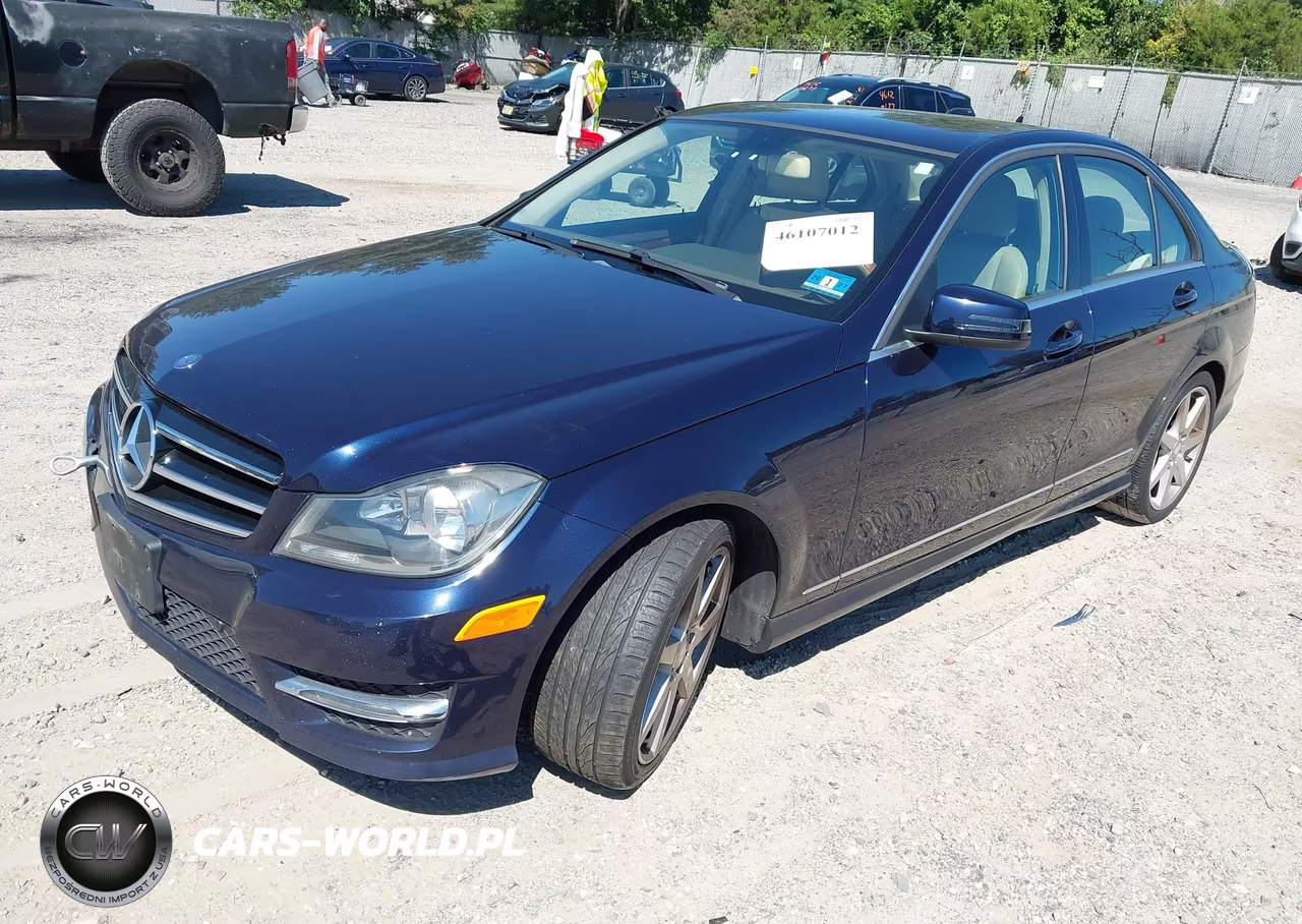 2014 Mercedes-Benz C 300 Sport 4Matic VIN:WDDGF8AB2EG254423 - 2