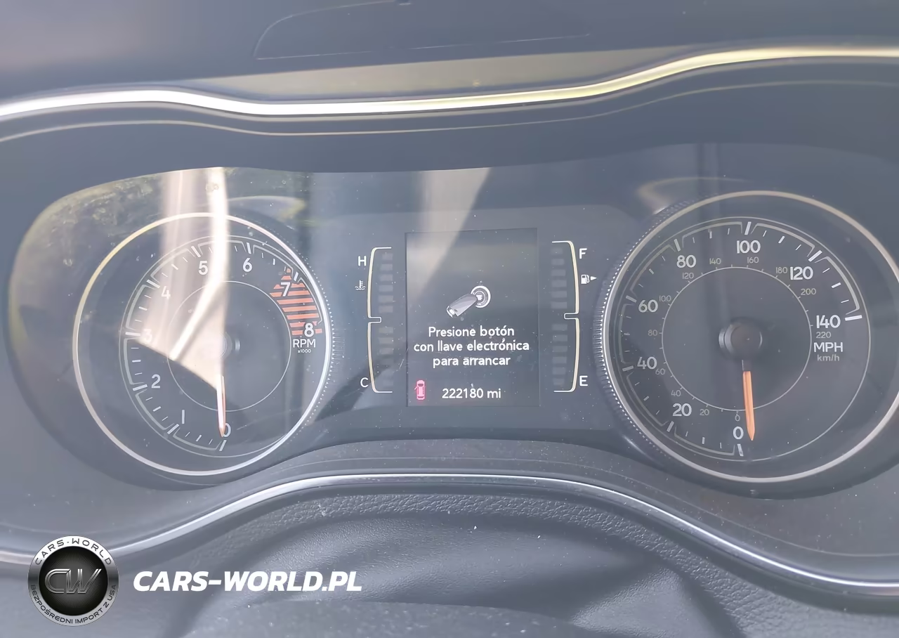 2019 Jeep Cherokee Latitude Plus Fwd VIN:1C4PJLLX0KD373704 - 7