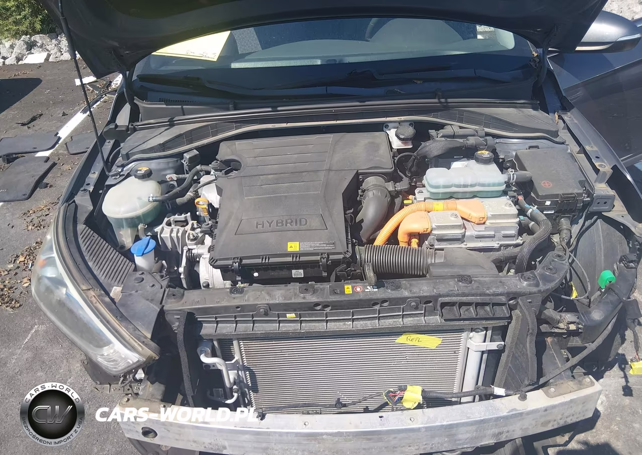 2018 Hyundai Ioniq Hybrid Sel VIN:KMHC75LC1JU103090 - 10
