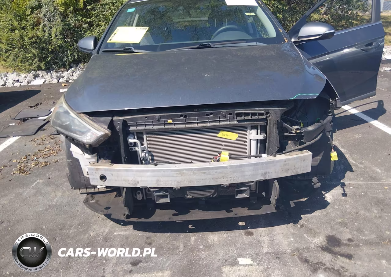 2018 Hyundai Ioniq Hybrid Sel VIN:KMHC75LC1JU103090 - 6