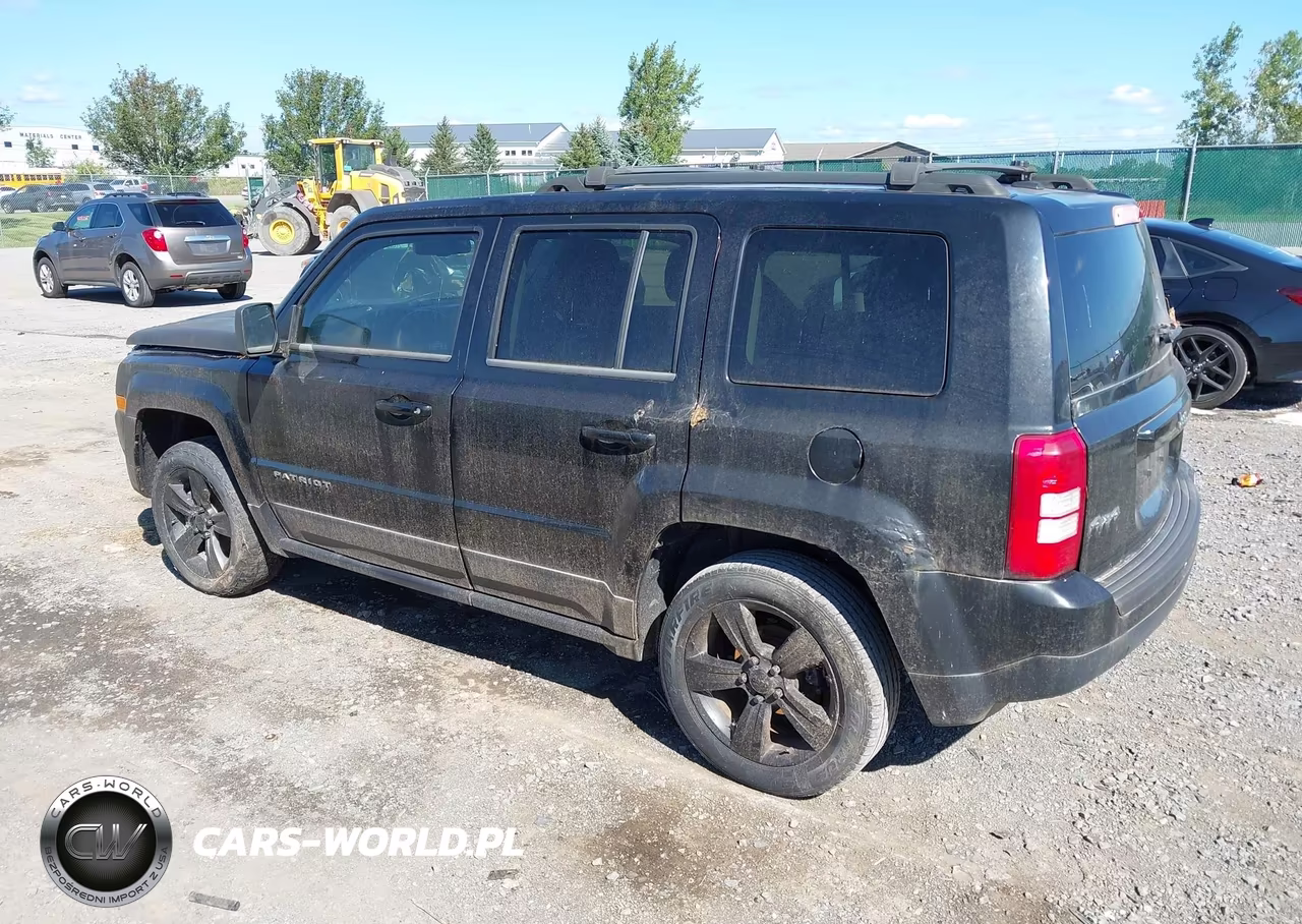 2013 Jeep Patriot Latitude VIN:1C4NJRFB7DD248406 - 3