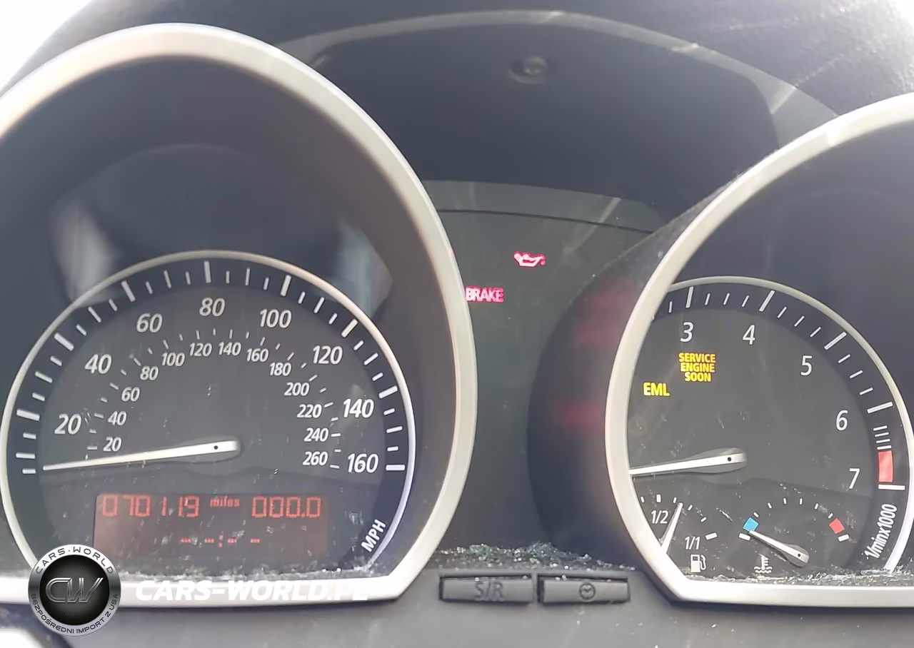 2005 BMW Z4 3.0I VIN:4USBT53525LT28105 - 7