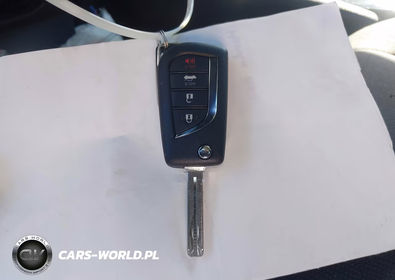 2023 Toyota Corolla Le VIN:5YFB4MDEXPP048115 - 11