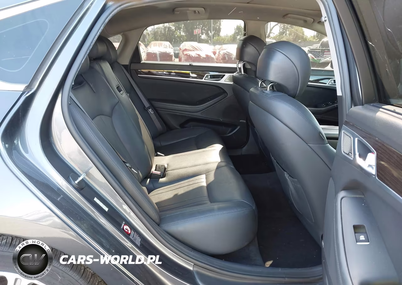 2018 Genesis G80 3.8 VIN:KMHGN4JE3JU238495 - 8