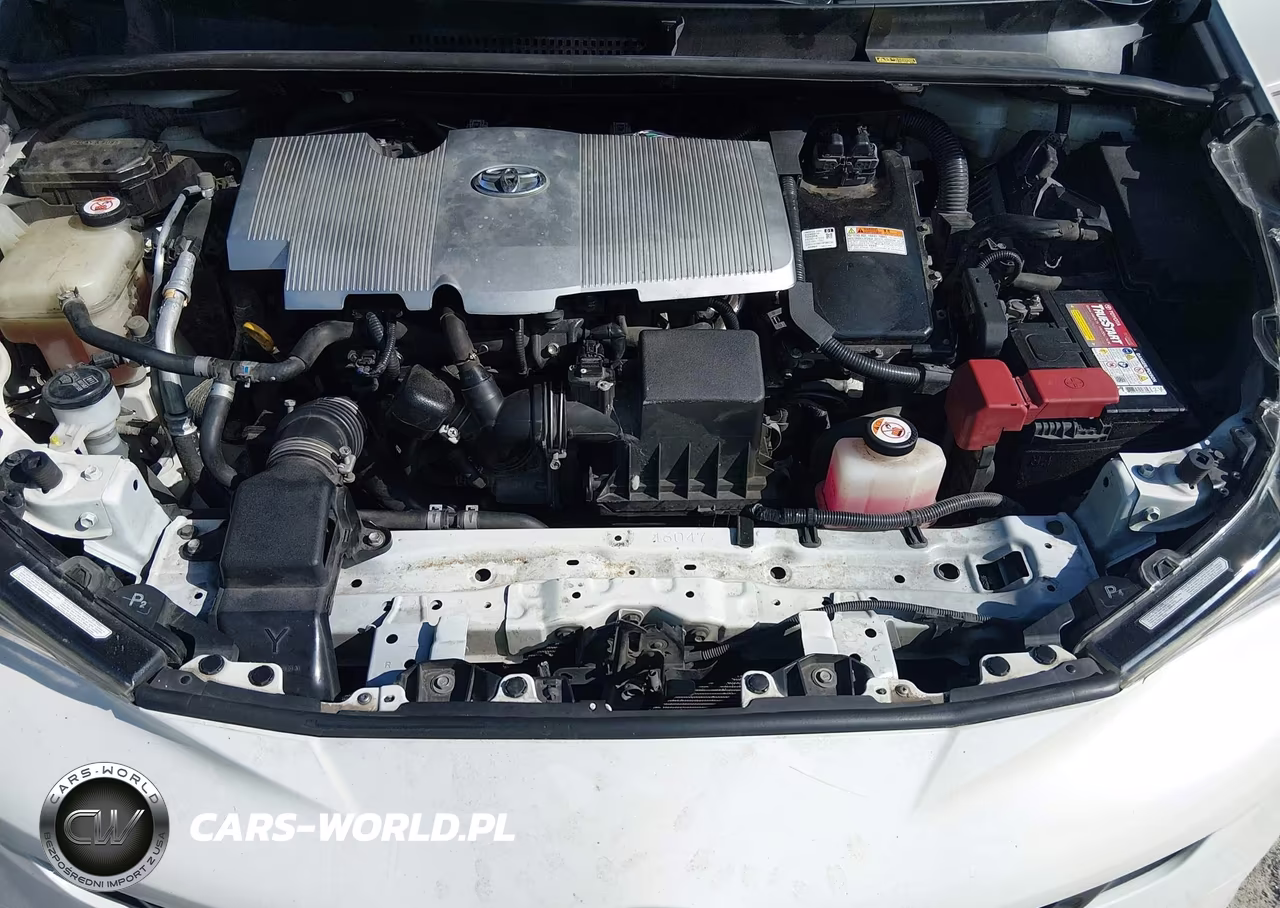 2016 Toyota Prius Four Touring VIN:JTDKARFU1G3024112 - 10
