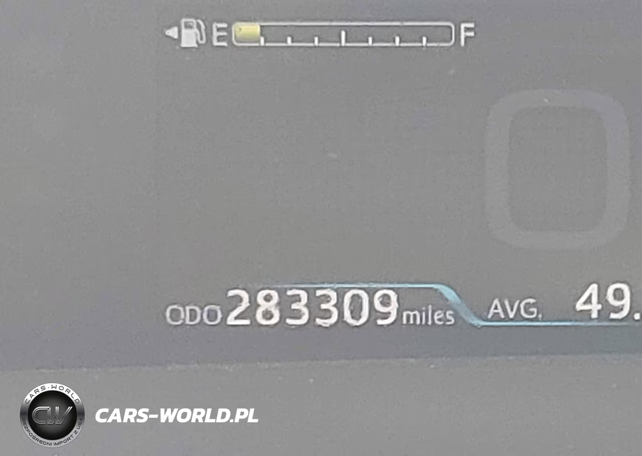 2016 Toyota Prius Four Touring VIN:JTDKARFU1G3024112 - 15