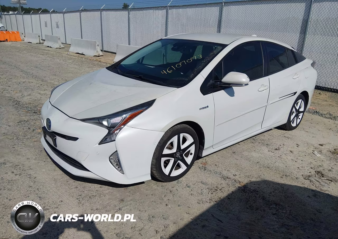 2016 Toyota Prius Four Touring VIN:JTDKARFU1G3024112 - 2