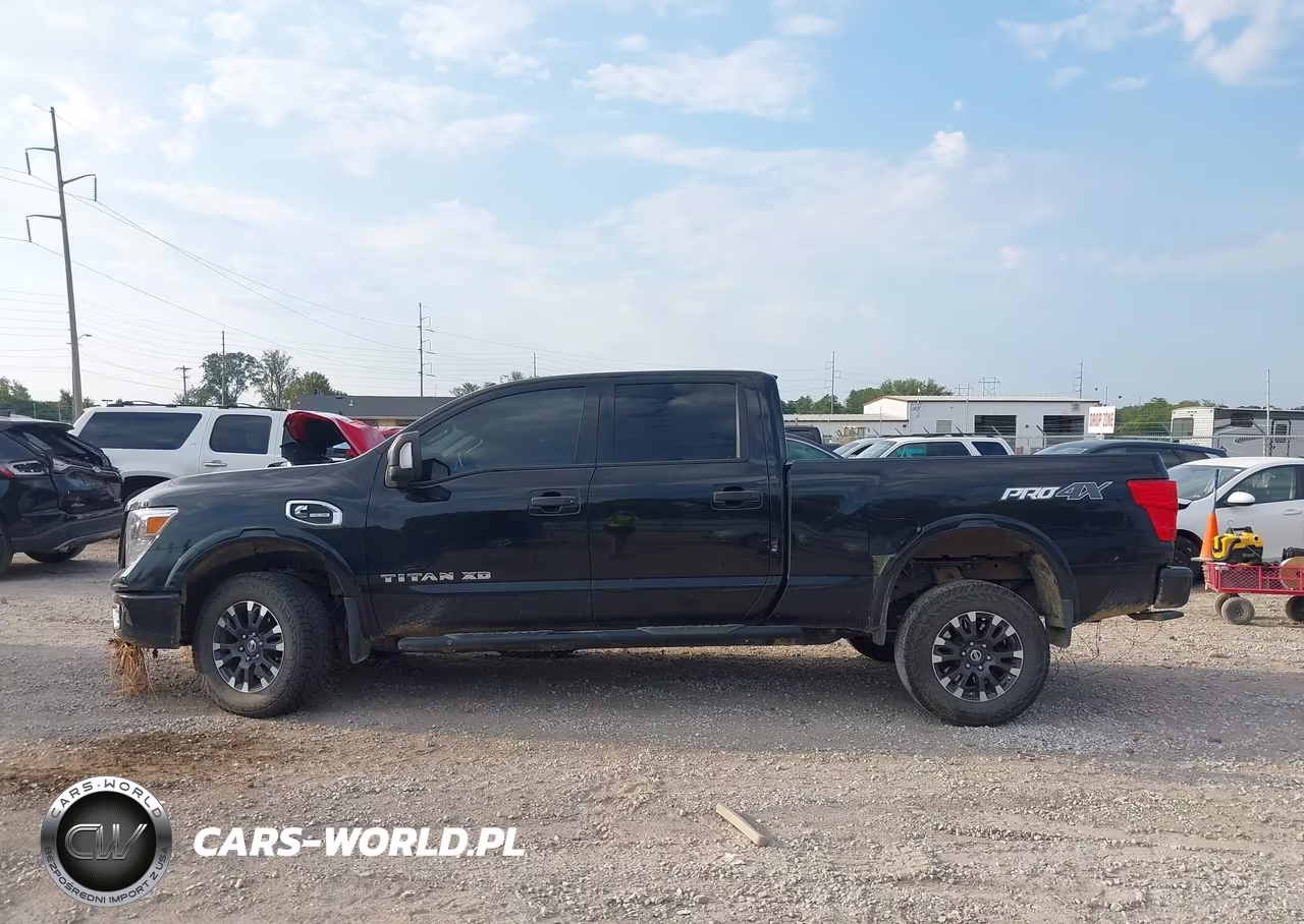 2018 Nissan Titan Xd Pro-4X Diesel VIN:1N6BA1F4XJN528832 - 14