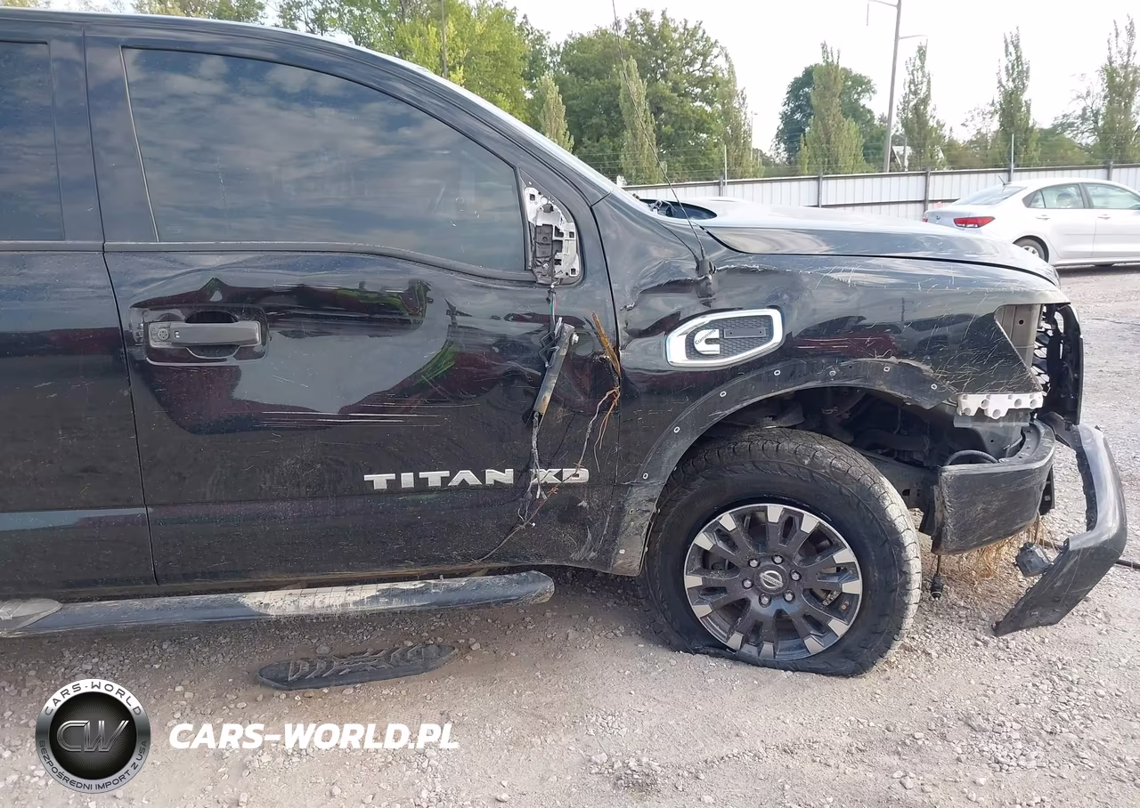 2018 Nissan Titan Xd Pro-4X Diesel VIN:1N6BA1F4XJN528832 - 19