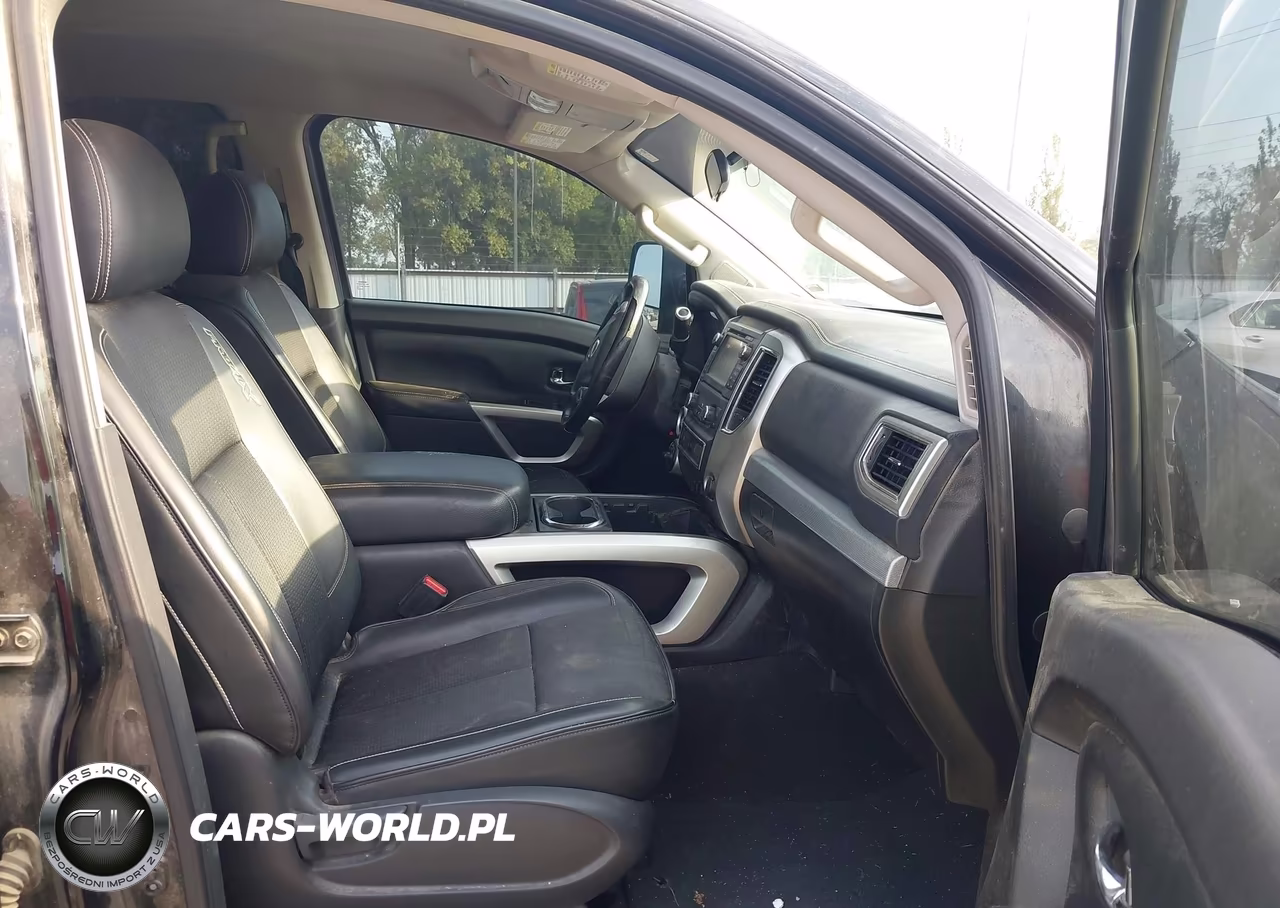 2018 Nissan Titan Xd Pro-4X Diesel VIN:1N6BA1F4XJN528832 - 5