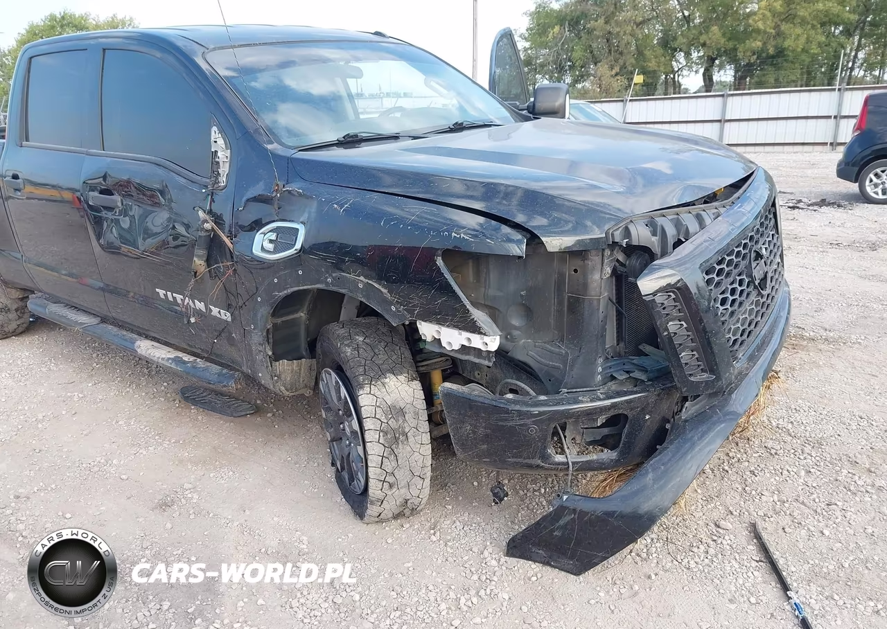 2018 Nissan Titan Xd Pro-4X Diesel VIN:1N6BA1F4XJN528832 - 6