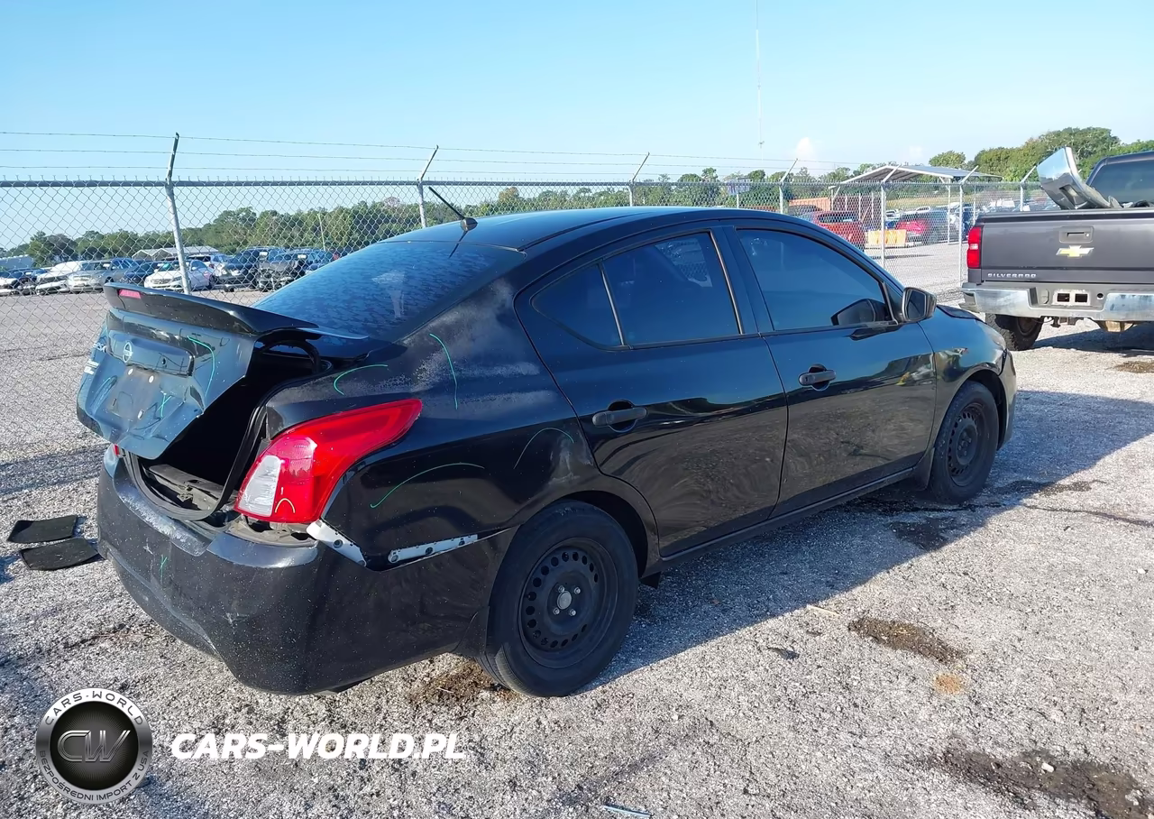 2017 Nissan Versa 1.6 S+ VIN:3N1CN7AP4HL861380 - 4