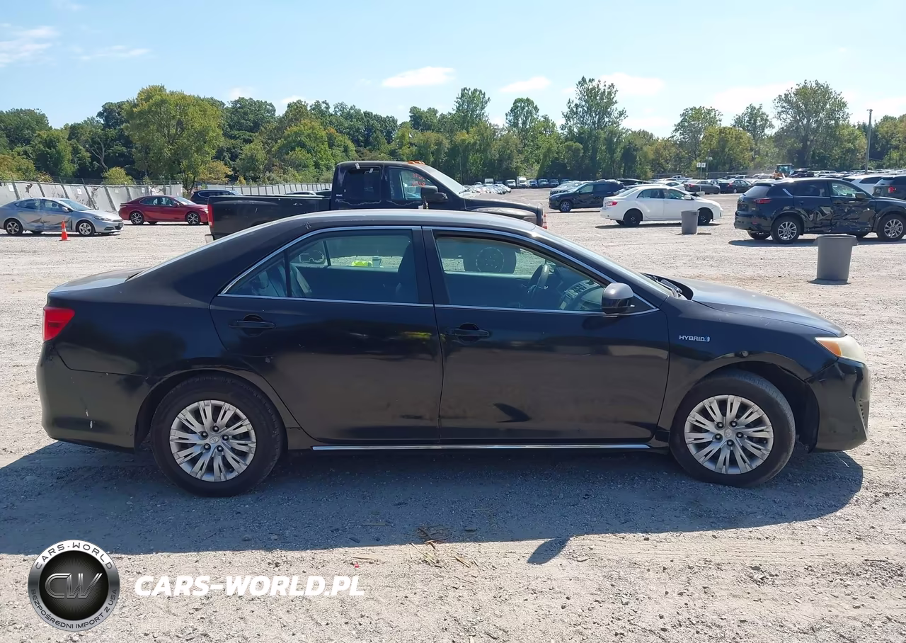 2014 Toyota Camry Hybrid Le VIN:4T1BD1FK7EU140165 - 13