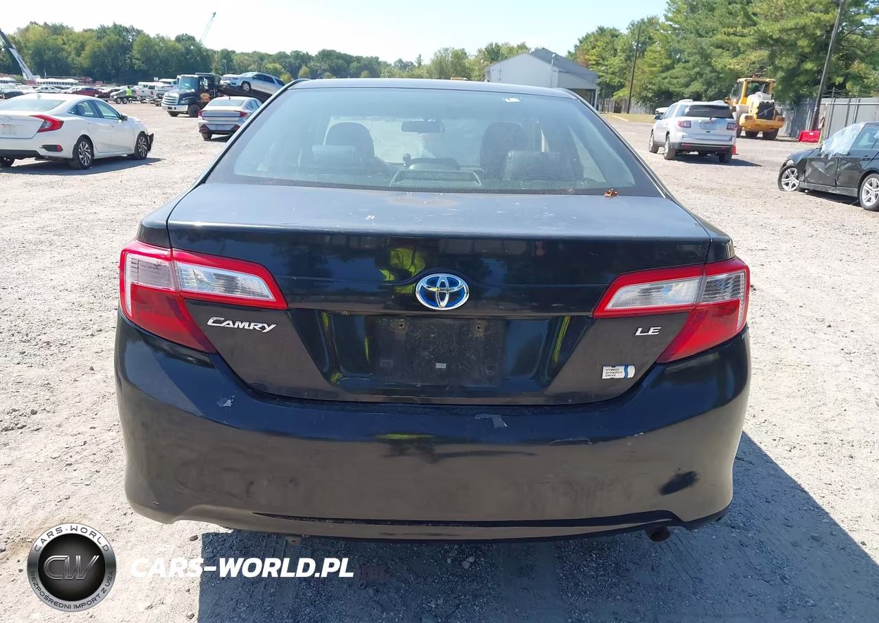 2014 Toyota Camry Hybrid Le VIN:4T1BD1FK7EU140165 - 16