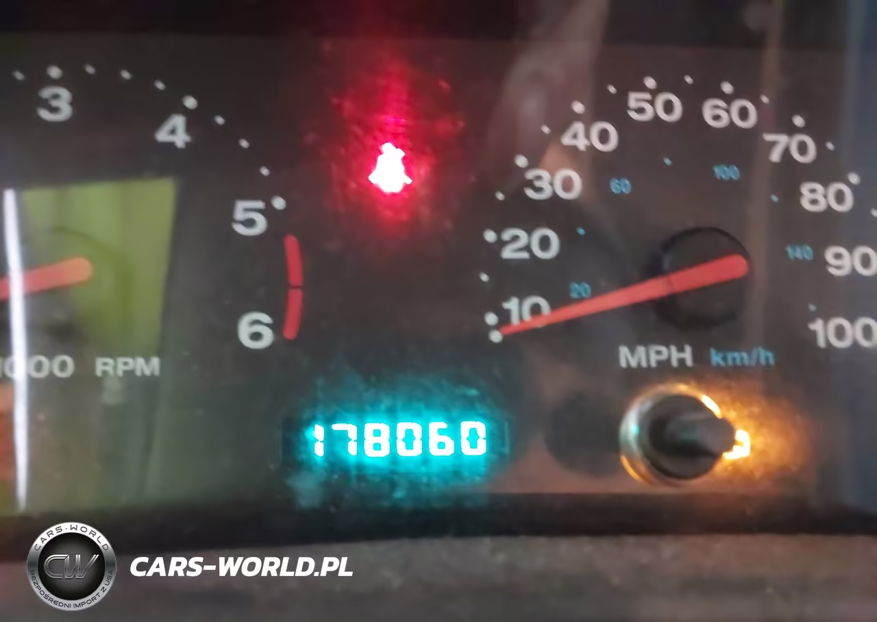 2002 Jeep Wrangler Sahara VIN:1J4FA59S32P764888 - 7