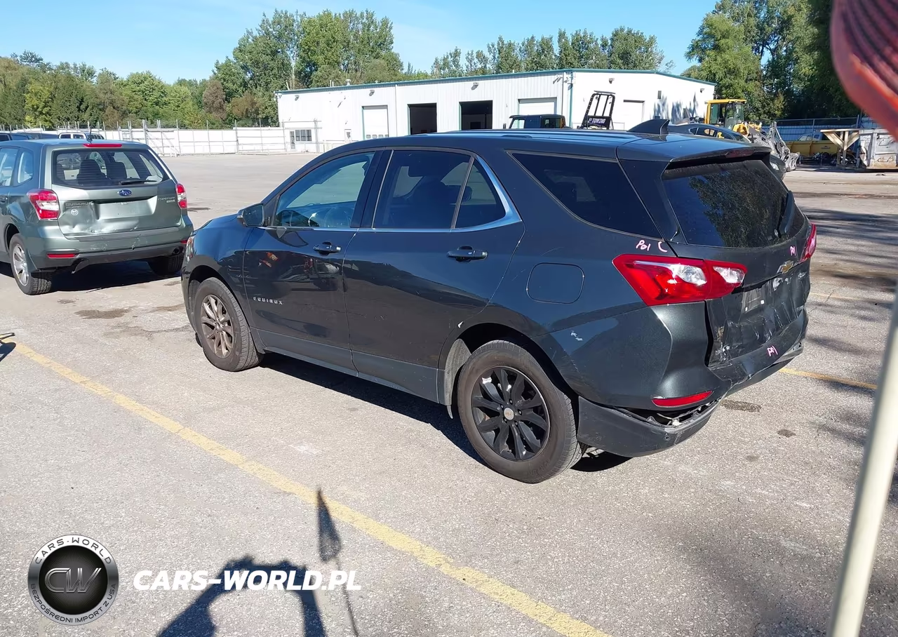 2019 Chevrolet Equinox Lt VIN:2GNAXTEV2K6250640 - 3