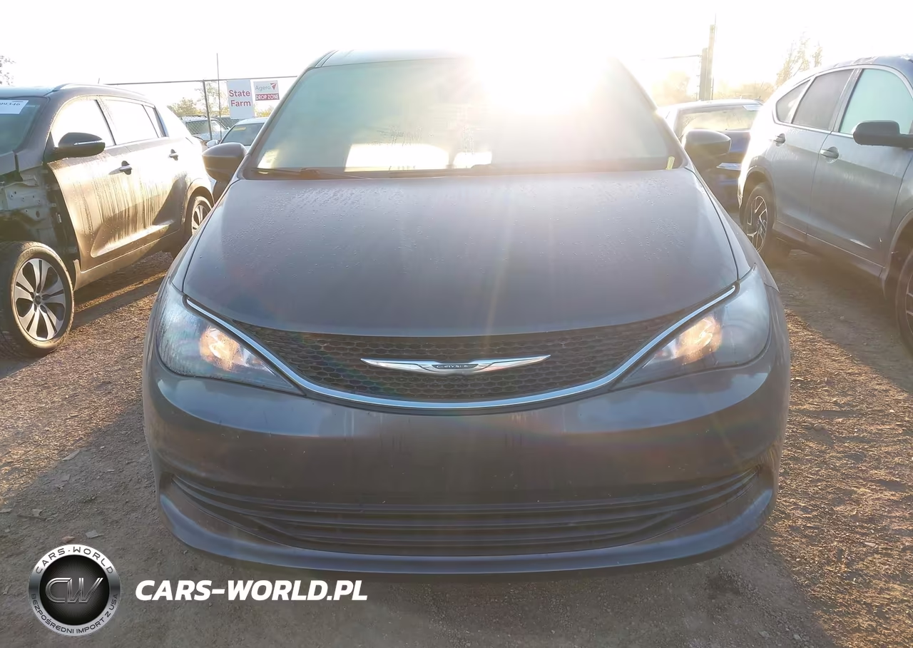 2017 Chrysler Pacifica Lx VIN:2C4RC1CG1HR657386 - 13