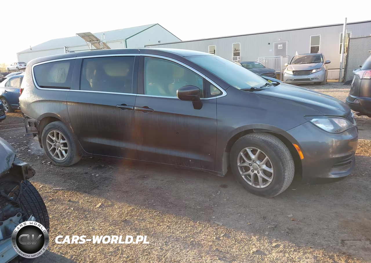 2017 Chrysler Pacifica Lx VIN:2C4RC1CG1HR657386 - 14