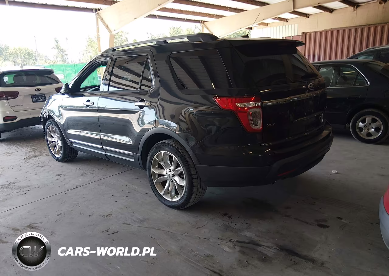 2014 Ford Explorer Xlt VIN:1FM5K7D86EGA68984 - 3