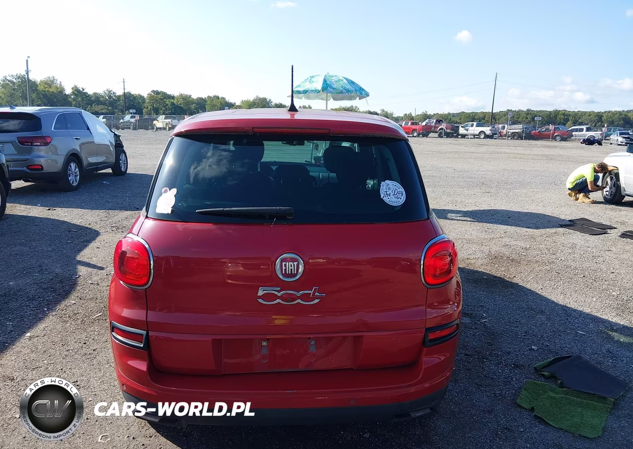 2018 Fiat 500L Pop VIN:ZFBCFAAH8JZ041109 - 16
